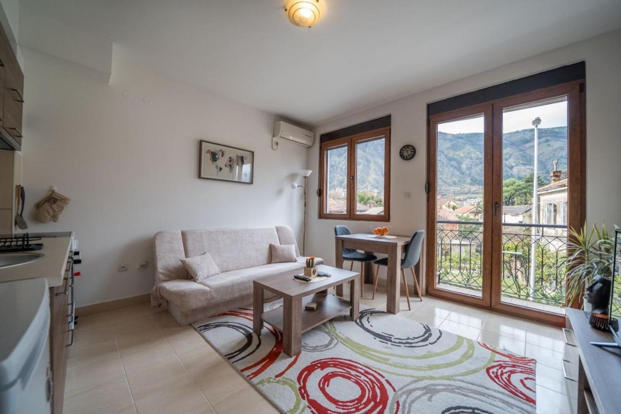 Apartament Apartman J&I Kotor Zewnętrze zdjęcie